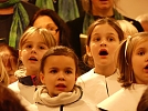 Der Chor der Evangelischen Grundschule (Foto: R. Englert)