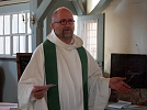 Pfarrer Bernhard Halver hielt eine sehr gute Predigt zum Thema "Innehalten" (Foto: R. Englert)