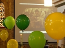 Gottesdienst mit Video und Luftballons (Regina Englert)