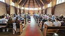 Volles Gotteshaus in Salza  (Regina Englert)