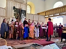 ein großer Chor aus Kindern und Erwachsenen, hauptsächlich aus Silkerode (Foto: Sabine Wegner)