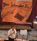 Begrüßung vor dem Musical durch den Regionalkantor  (Foto: Nikolaus Flämig)