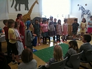 Aufführung in der Grundschule Weißenborn (Foto: Nikolaus Flämig)