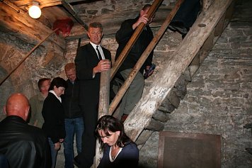 Viele Besucher nutzten die Gelegenheit und stiegen in den Glockenturm.  (Foto: Sylvia Spehr)