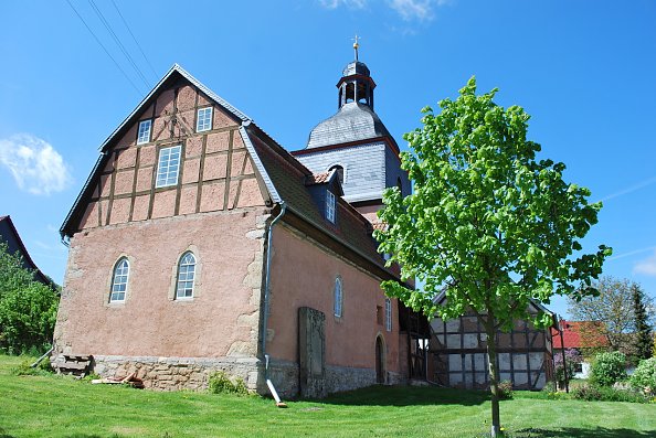 Kirche Wallrode (Foto: R. Englert)