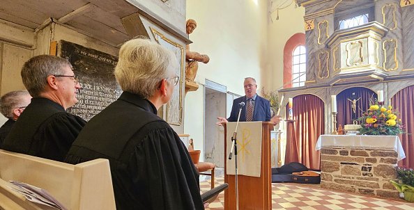 Der Heringer Bürgermeister sagt Dank (Foto: Regina Englert)